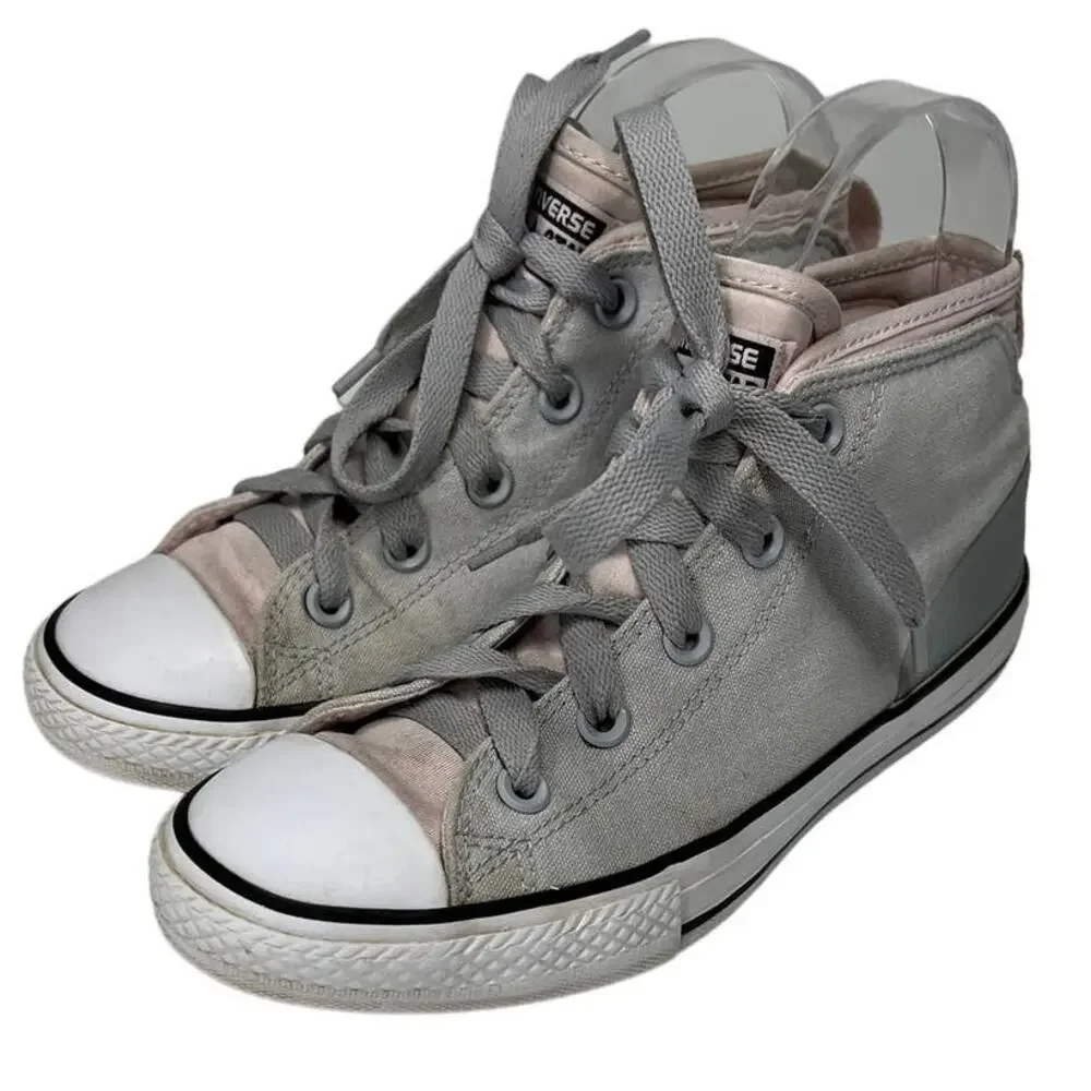 CONVERSE High Top Shoes SZ 3